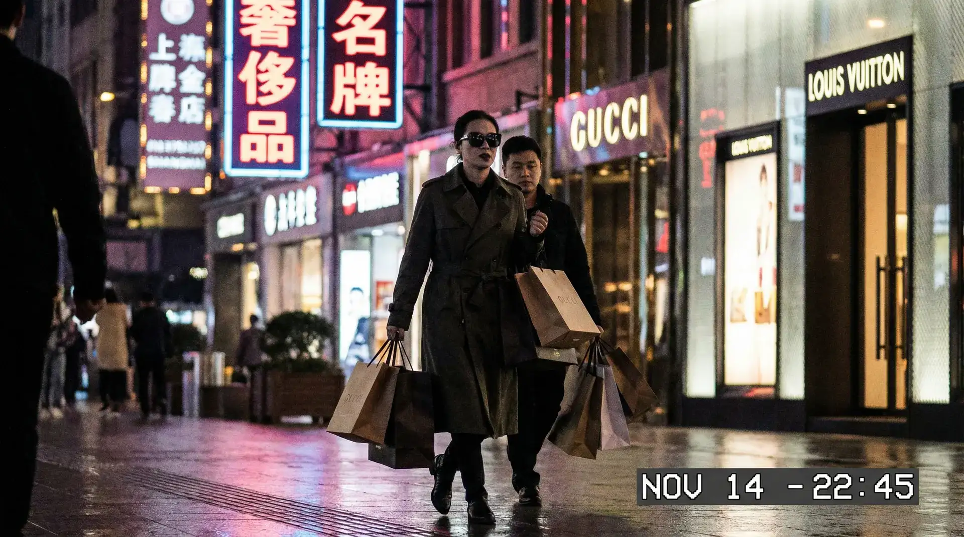 黑料51 - 奢侈品购物被拍